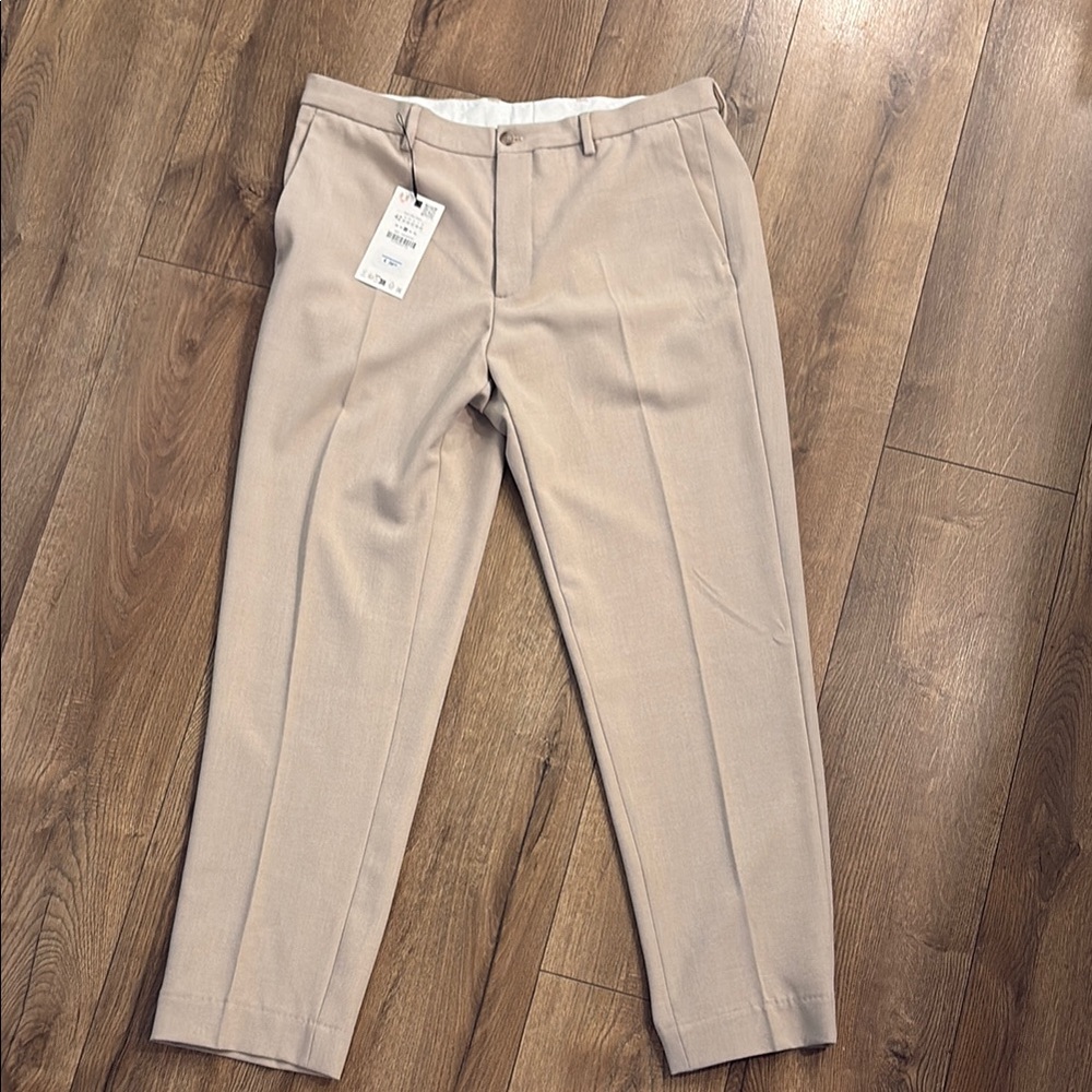 Men's NEW Zara Tan Dress Pants 34/35W length 32